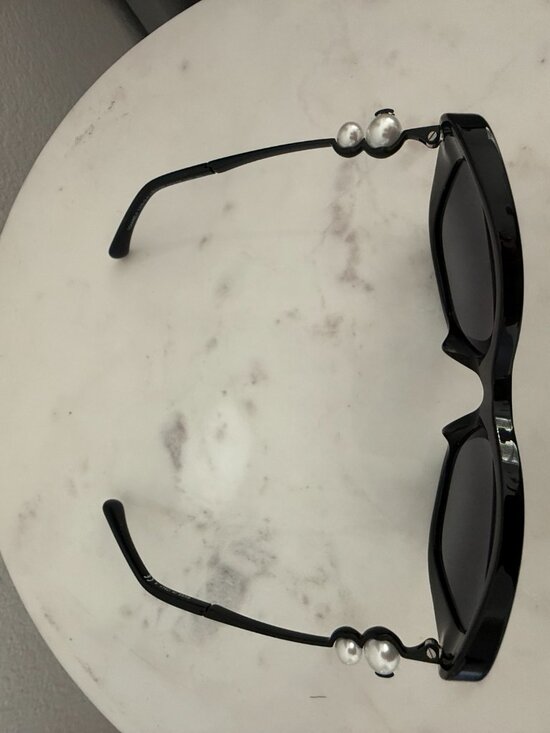 Authentic Chanel oversized cat-eye sunglasses, black, pearl + CC logo main image 5